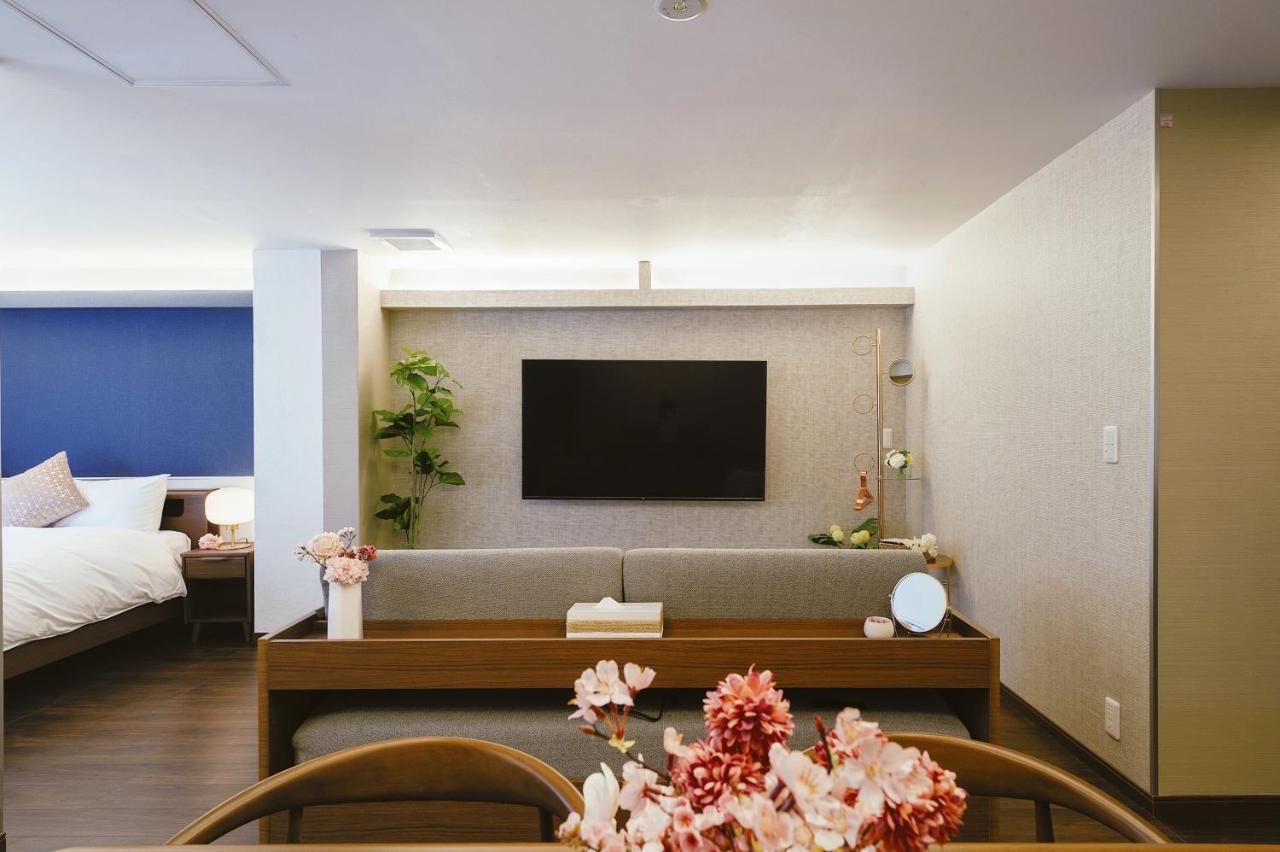 Hotel Cherry Blooming Tokyo- All Boutique 东京伊樱里-中央区全套房艺术酒店 Tóquio
