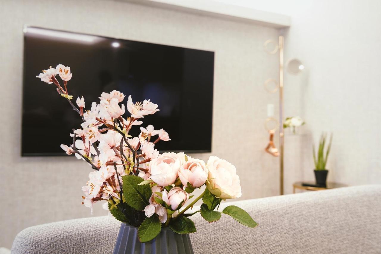 Hotel Cherry Blooming Tokyo- All Boutique 东京伊樱里-中央区全套房艺术酒店 Tóquio